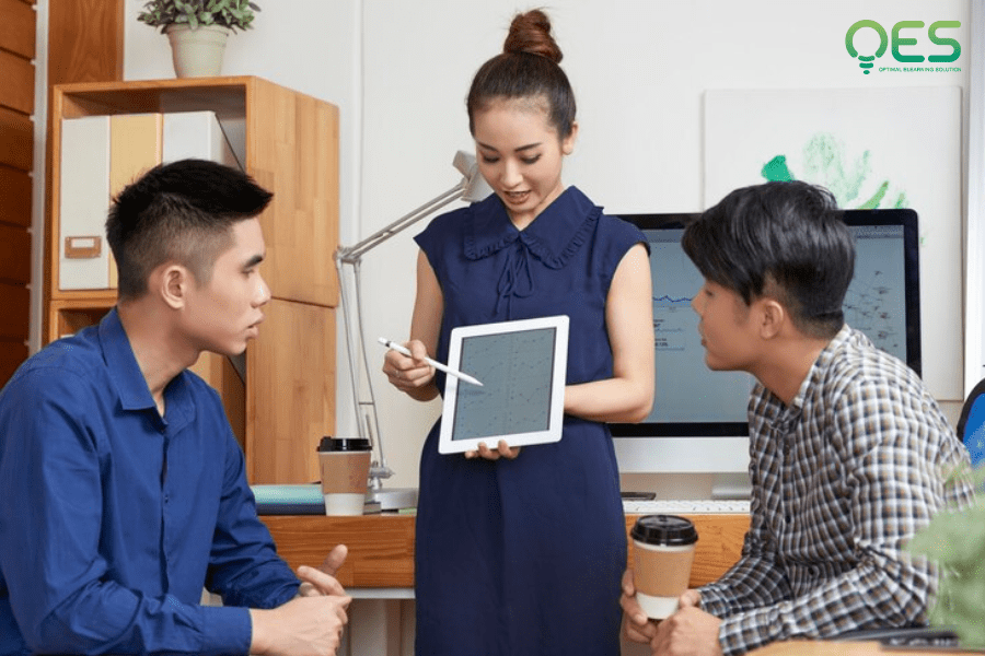 Xây dựng mạng lưới hỗ trợ lãnh đạo